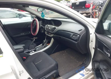 2015 Honda Accord Sport из США, поврежденный, VIN 1HGCR2F50FA088487